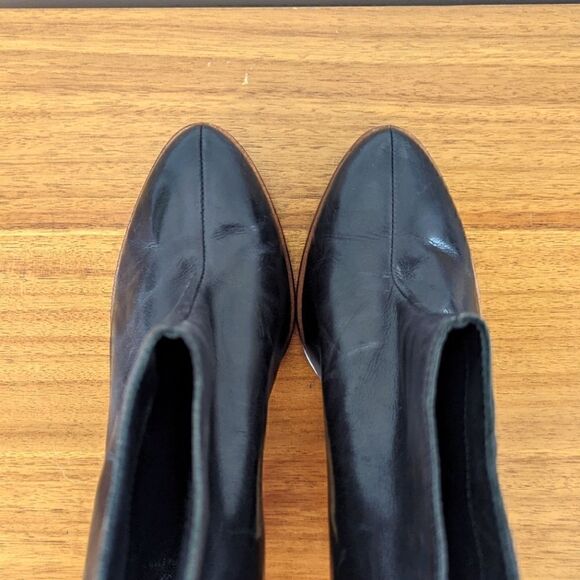 Donald J. Pliner Western Whimsigoth Witchy Dark Academia Preppy Booties 8 ½ - Picture 6 of 13